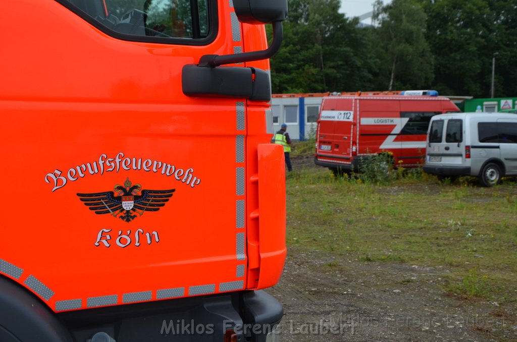 Erster Spatenstich Neues Feuerwehrzentrum Koeln Kalk Gummersbacherstr P172.JPG - Miklos Laubert